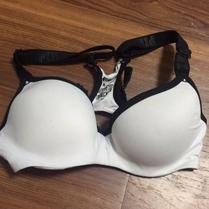 Vs pink sports bra
